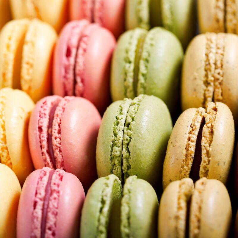 MACARON